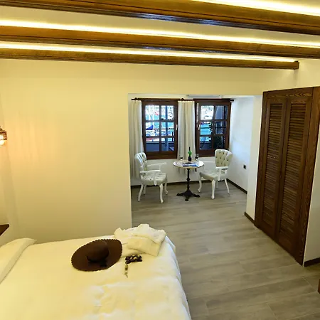 Mets Boutique Marmaris