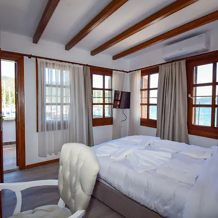 Mets Boutique Hotel 3*