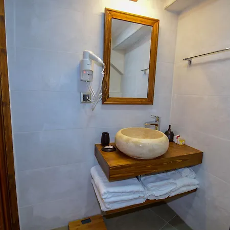 Mets Boutique Hotel 3*