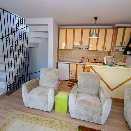 מלון Mets Boutique 3*