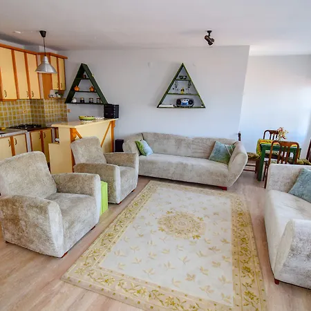 Mets Boutique מלון