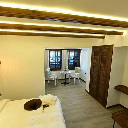 Mets Boutique מלון 3*