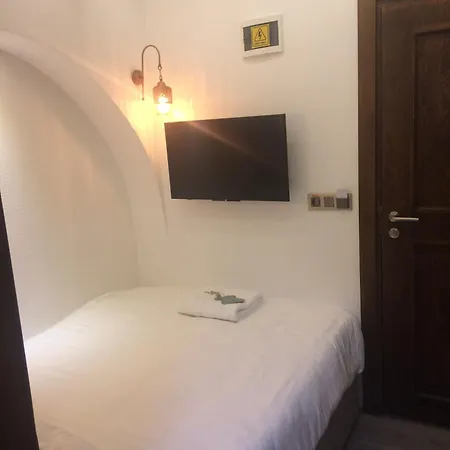 Mets Boutique מלון מרמריס